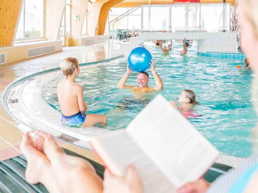 Landal Warsberg Hotel Saarburg Eksteriør billede